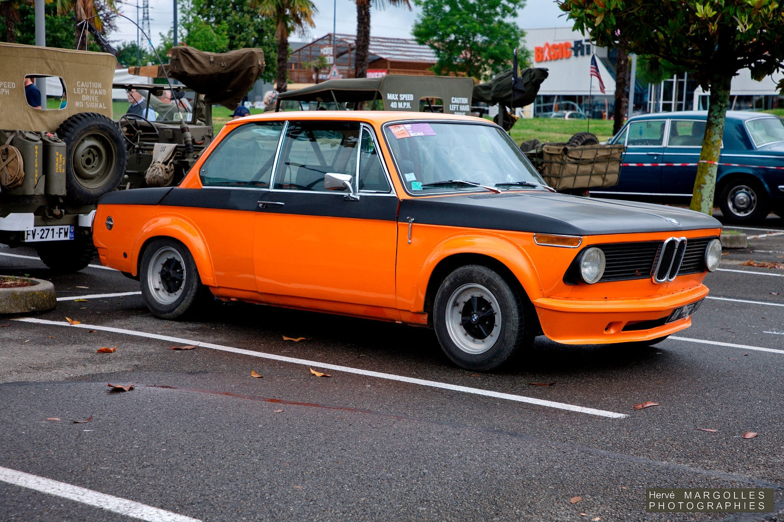 BMW 2002-01.jpg